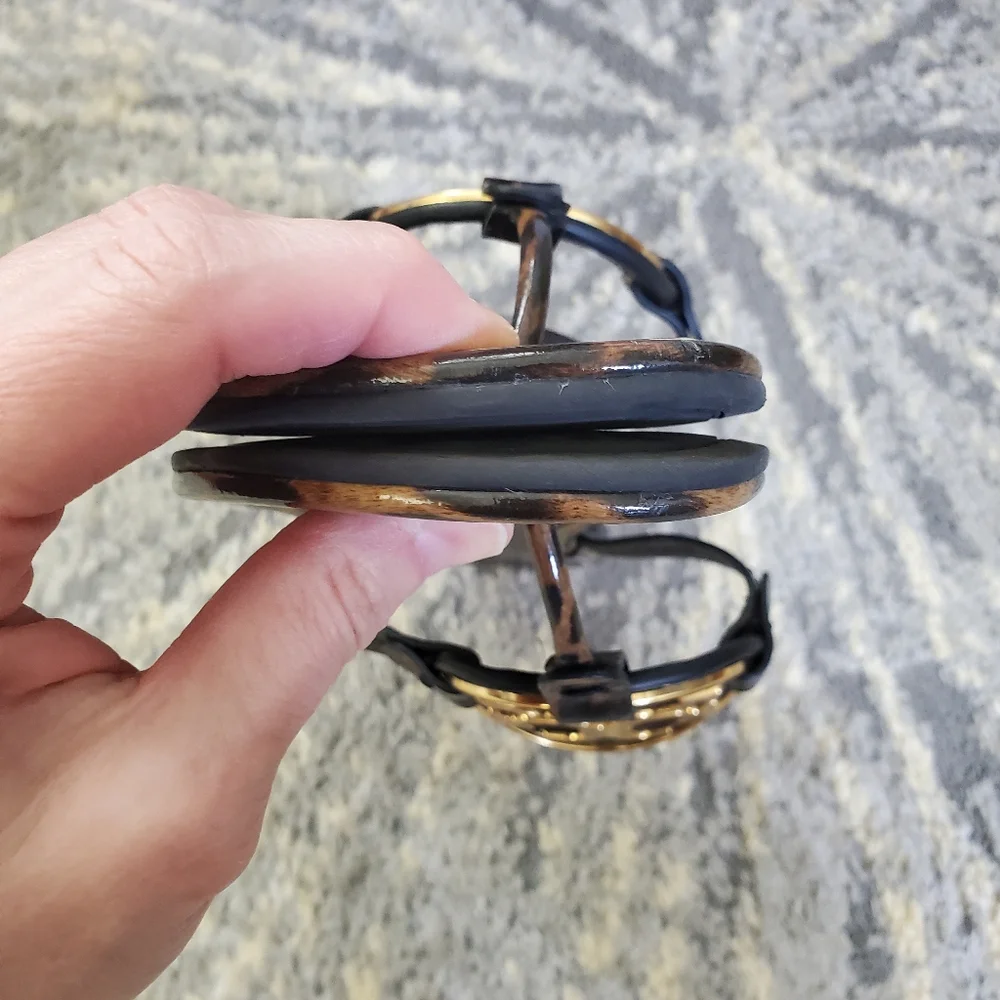 Tory Burch Black and Tortoiseshell Miller Logo Thong Sandals
